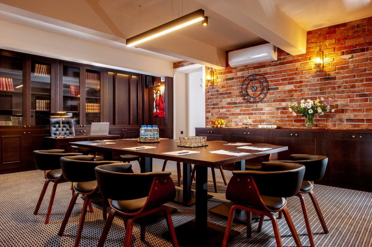 Amber Design 4* Krakow